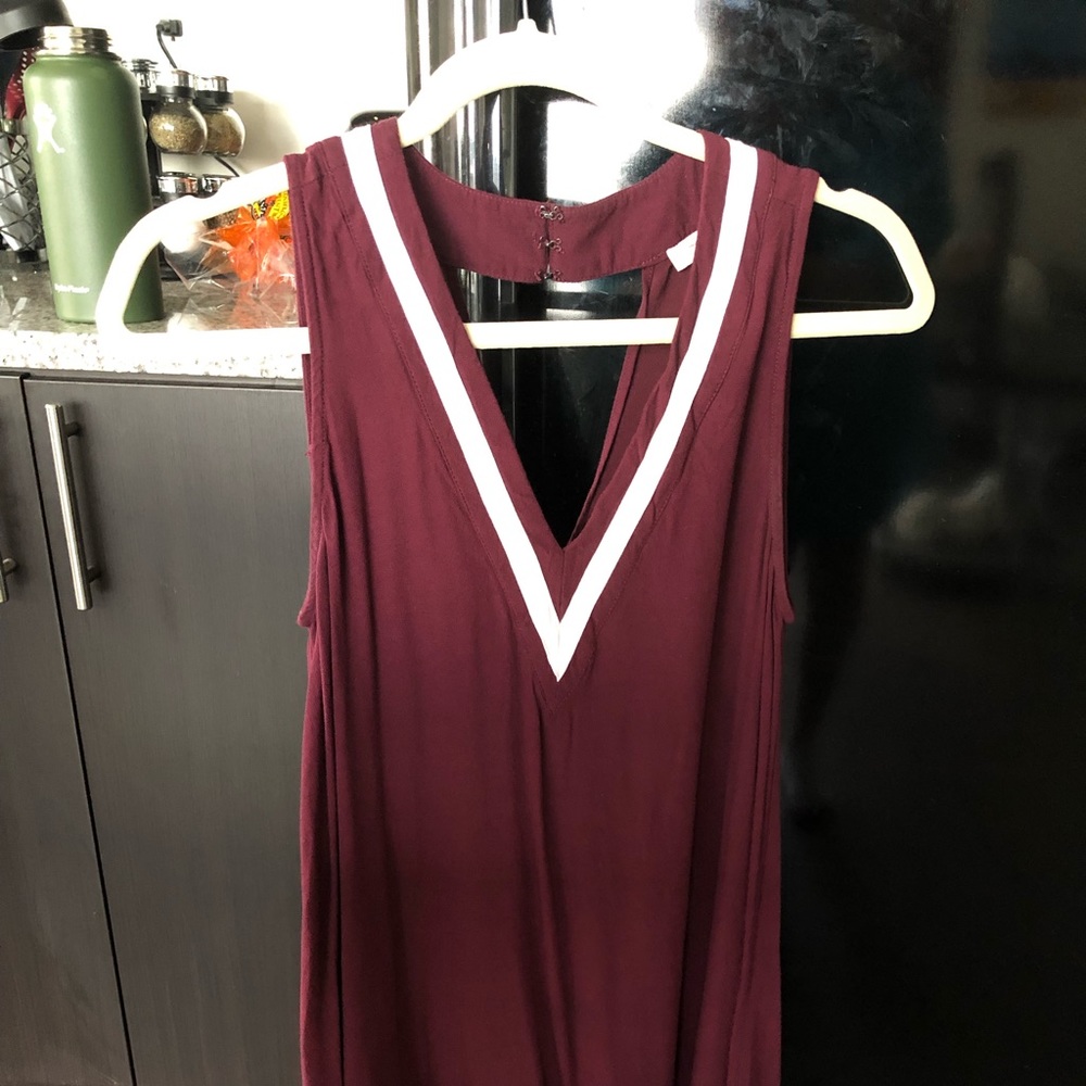 maroon dress